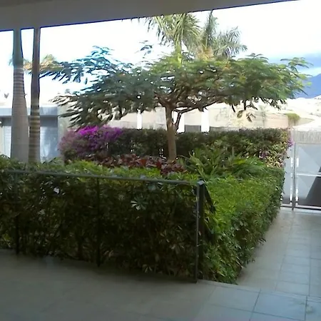 וילה Luxury In + Pool אדחה